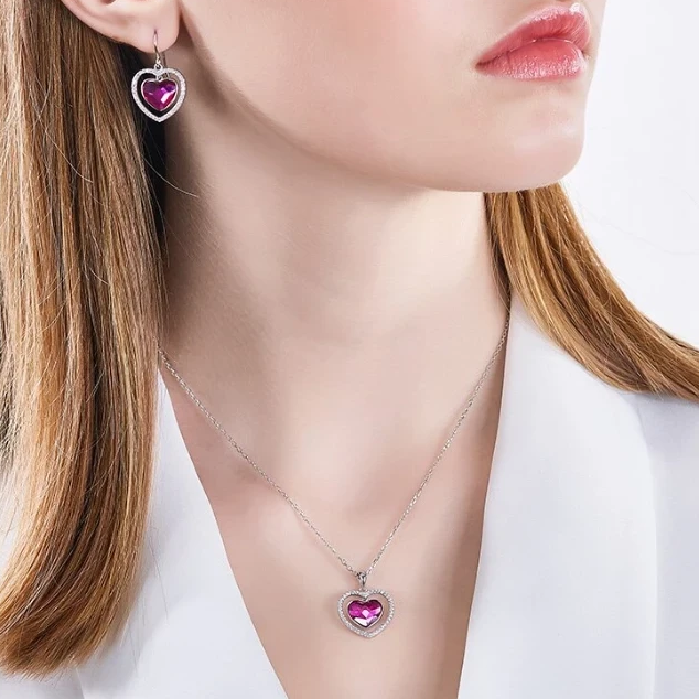 Swarovski Crystal Heart Jewelry Set – Crystsiva Charms